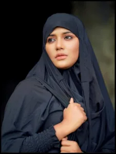 Samira Khan Mahi in burkah