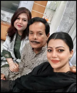 Tanzika Amin with her parents